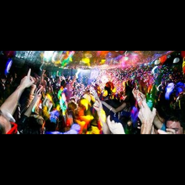 Ritmo latino a Roma al Caruso Cafe de Oriente