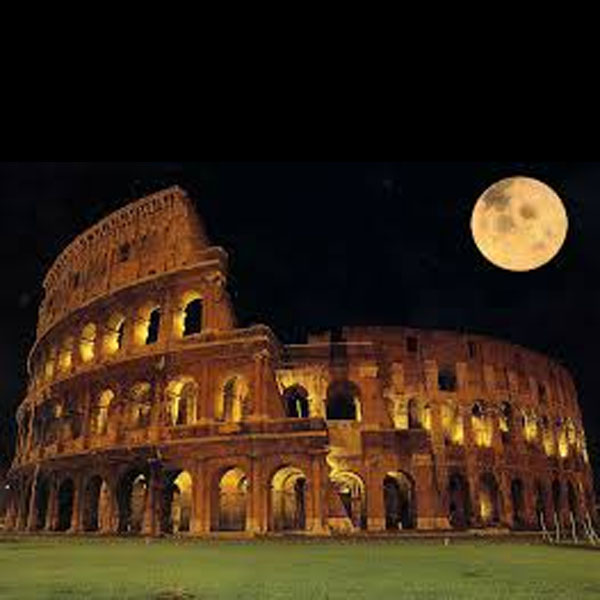 Roma notturna: visita del Colosseo