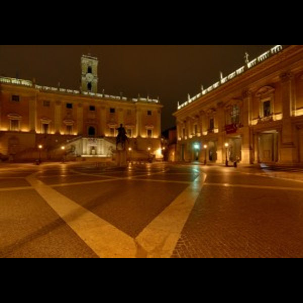 Tour notturno di Roma